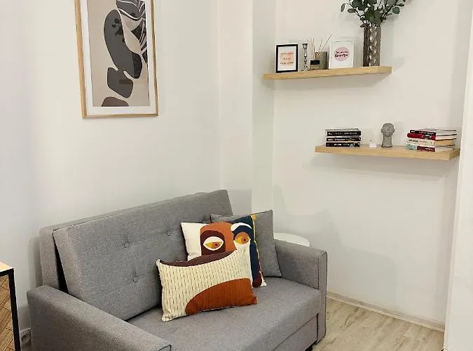 Nicelovely & Dlouha Apartment *
